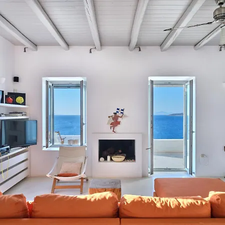 Luxury Seafront 别墅